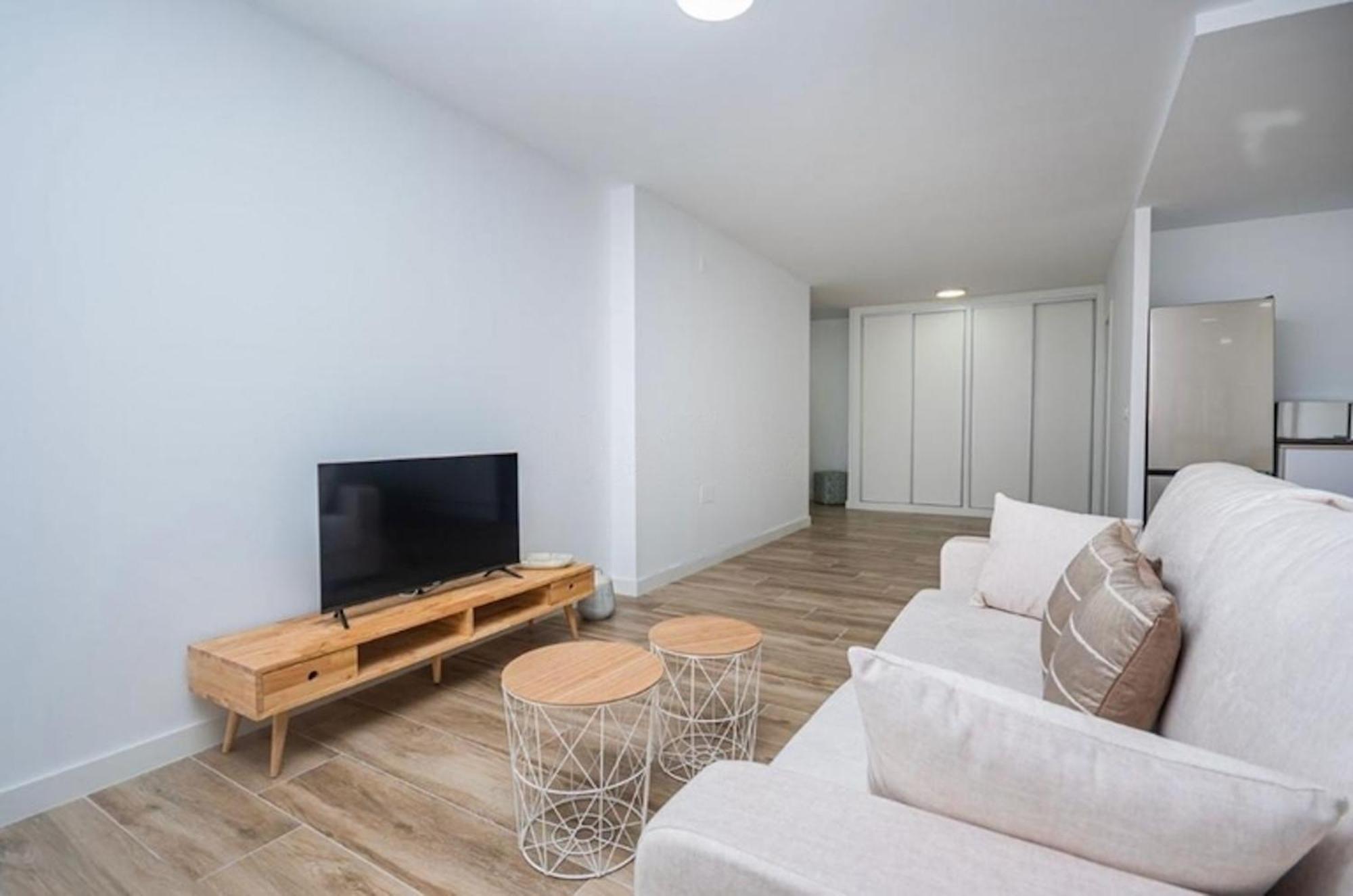 Vive La Vila Cozy Apartment By The Beach Villajoyosa Luaran gambar