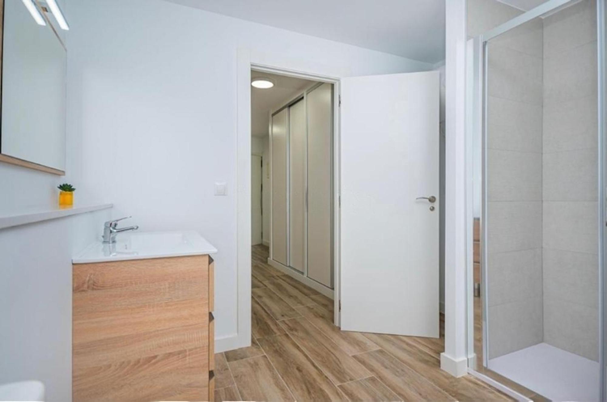 Vive La Vila Cozy Apartment By The Beach Villajoyosa Luaran gambar